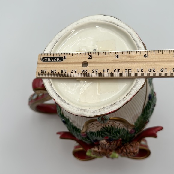 Fitz and Floyd Classic Christmas Pitcher with Bow Holly Berries and Pine Cones - Picture 16 of 16